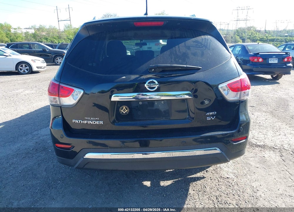 2014 NISSAN PATHFINDER SV VIN: 5N1AR2MM1EC682262