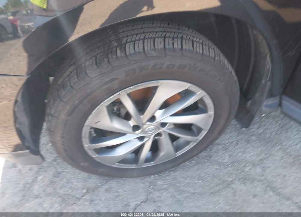 2014 NISSAN PATHFINDER SV VIN: 5N1AR2MM1EC682262