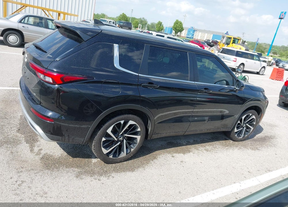2022 MITSUBISHI OUTLANDER VIN: JA4J4UA83NZ048383