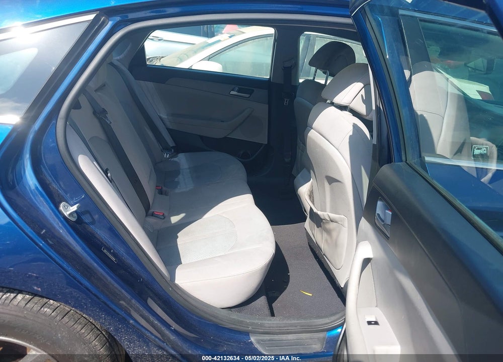 2016 HYUNDAI SONATA VIN: 5NPE24AF0GH429999