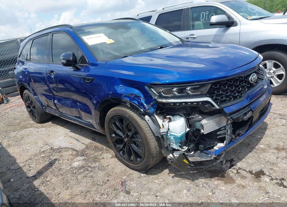 2021 KIA SORENTO VIN: 5XYRK4LF5MG028384
