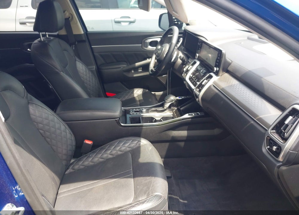 2021 KIA SORENTO VIN: 5XYRK4LF5MG028384
