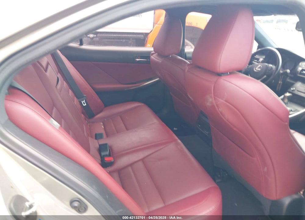 2016 LEXUS IS 350 VIN: JTHBE1D29G5025051