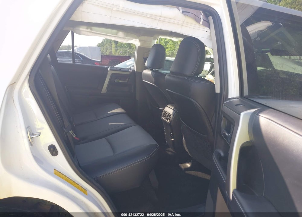 2018 TOYOTA 4RUNNER VIN: JTEZU5JR1J5187111