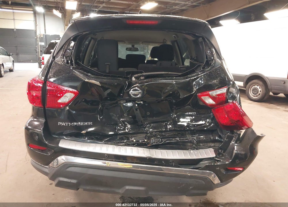 2020 NISSAN PATHFINDER VIN: 5N1DR2BM1LC617635