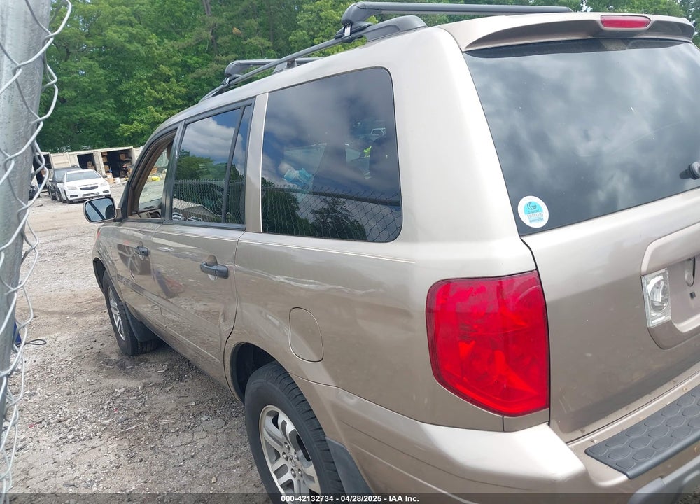 2004 HONDA PILOT EX VIN: 2HKYF18414H547415