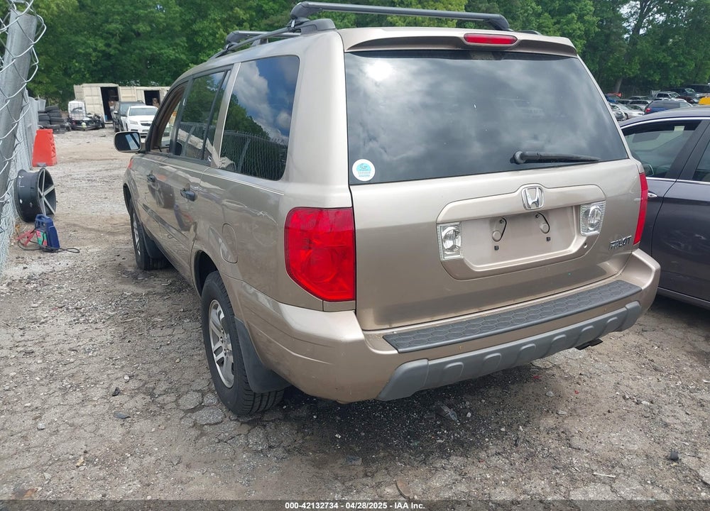 2004 HONDA PILOT EX VIN: 2HKYF18414H547415