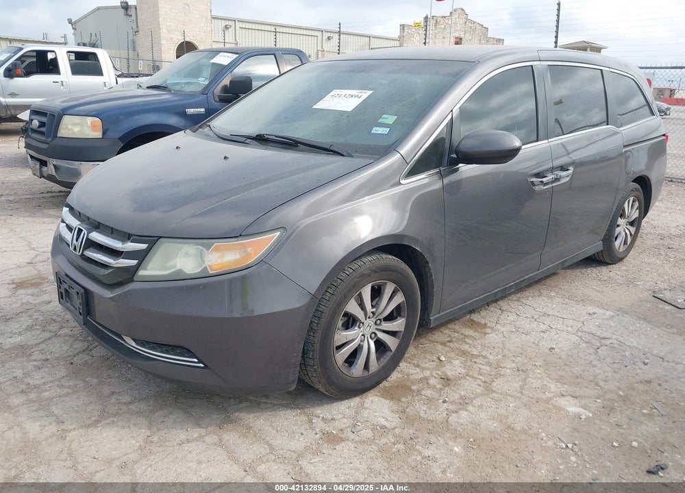 2016 HONDA ODYSSEY SE VIN: 5FNRL5H32GB031806