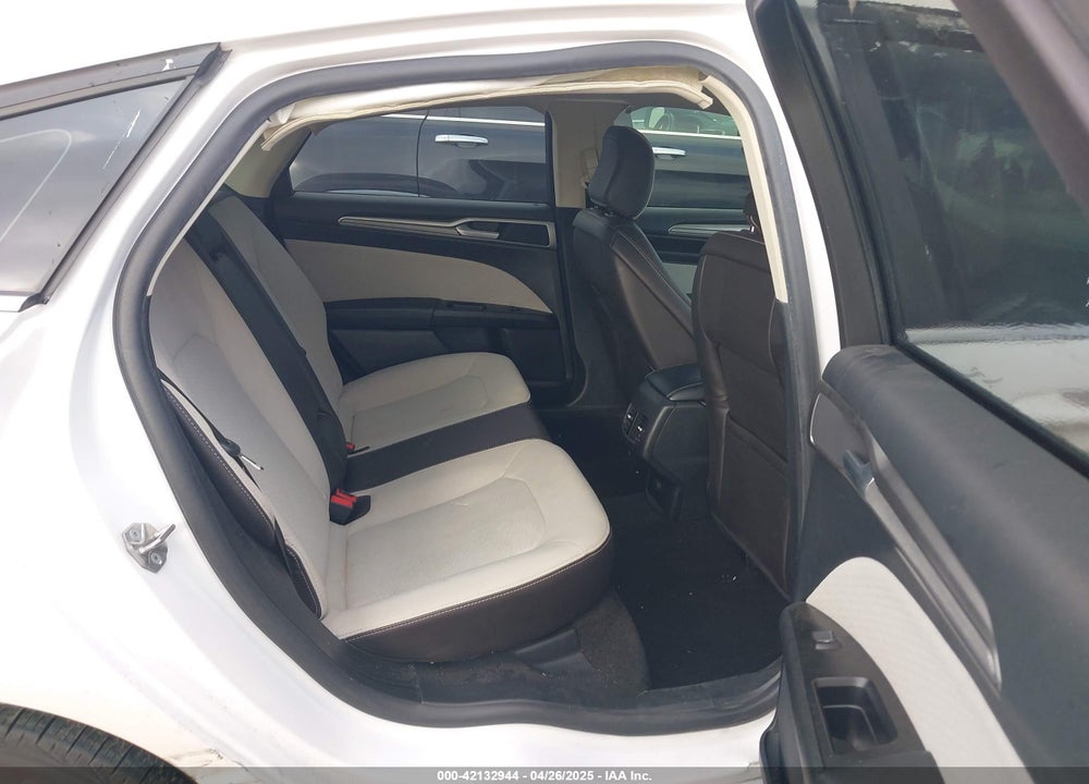 2020 FORD FUSION VIN: 3FA6P0HD7LR148007