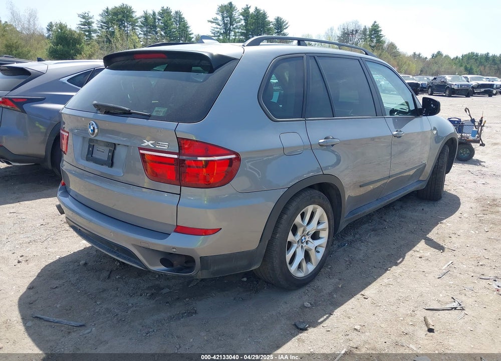 2011 BMW X5 XDRIVE35I/XDRIVE35I PREMIUM/XDRIVE35I SPORT ACTIVITY VIN: 5UXZV4C53BL408421