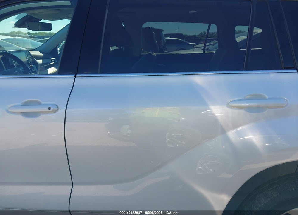 2020 TOYOTA HIGHLANDER XLE VIN: 5TDGZRAH4LS513315
