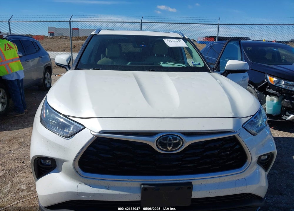 2020 TOYOTA HIGHLANDER XLE VIN: 5TDGZRAH4LS513315