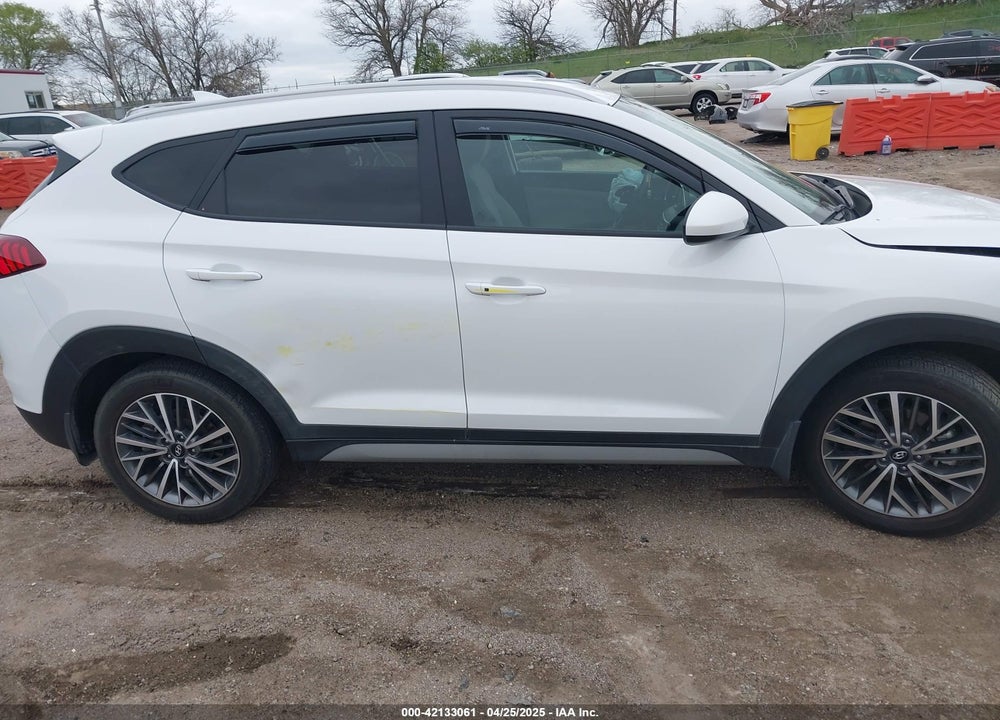 2020 HYUNDAI TUCSON VIN: KM8J3CAL7LU179054