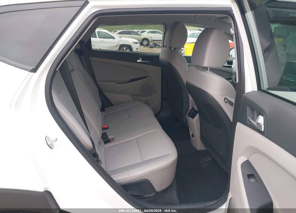 2020 HYUNDAI TUCSON VIN: KM8J3CAL7LU179054