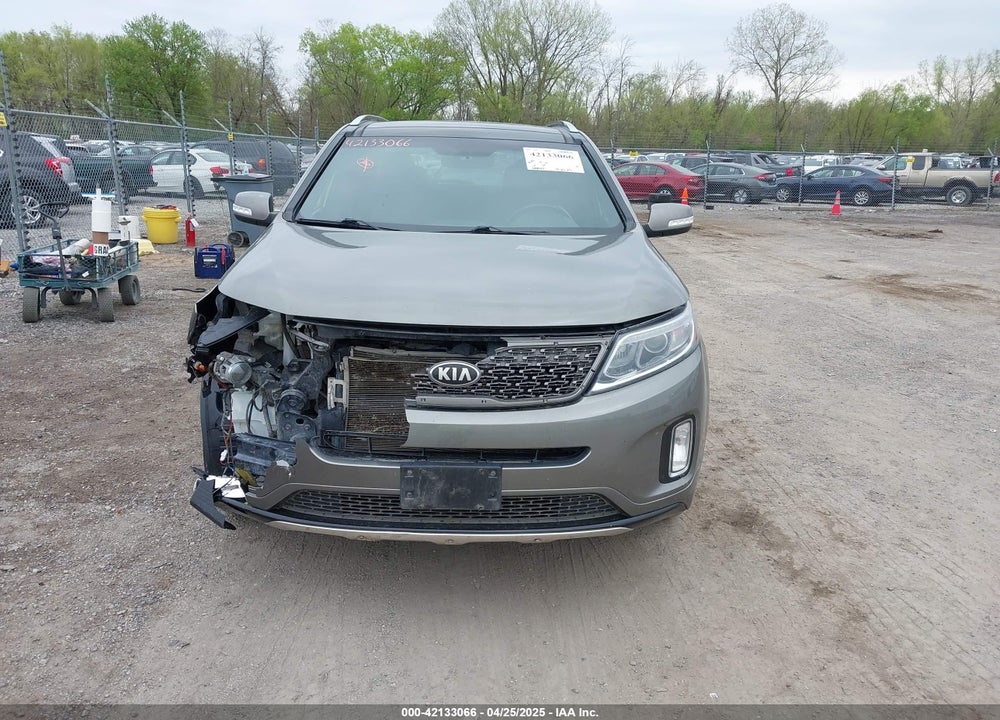 2014 KIA SORENTO VIN: 5XYKWDA75EG445801