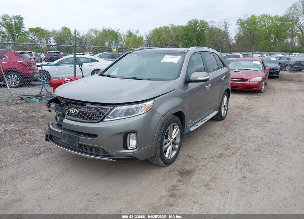 2014 KIA SORENTO VIN: 5XYKWDA75EG445801