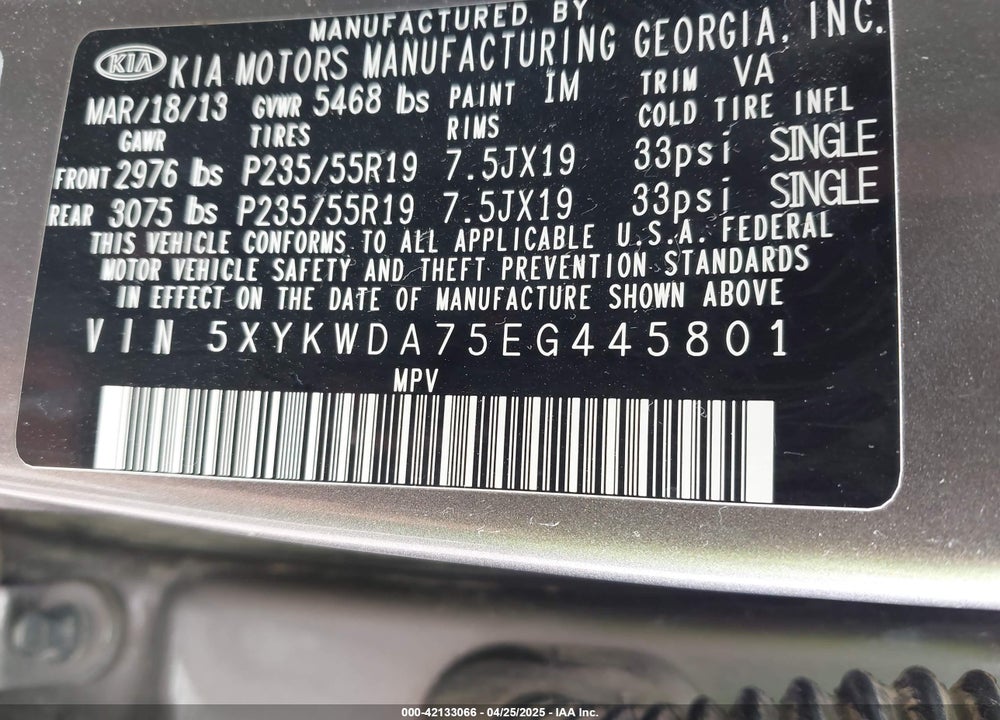 2014 KIA SORENTO VIN: 5XYKWDA75EG445801