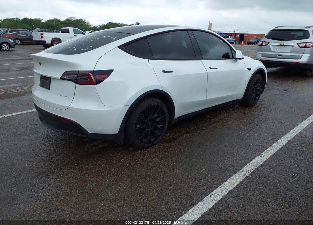 2020 TESLA MODEL Y VIN: 5YJYGDEE8LF012994