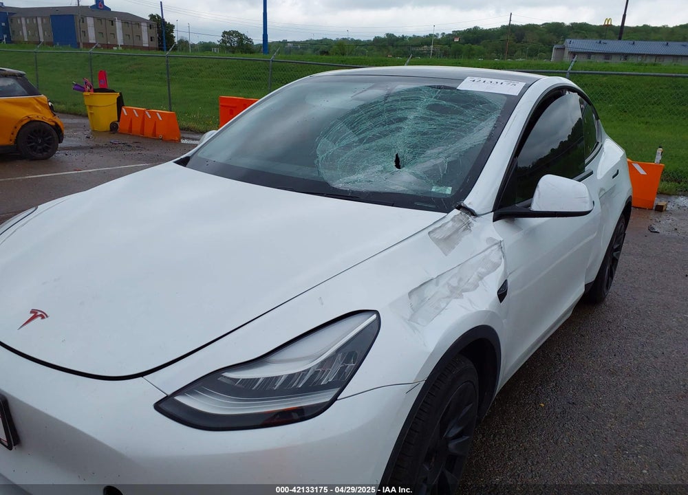 2020 TESLA MODEL Y VIN: 5YJYGDEE8LF012994