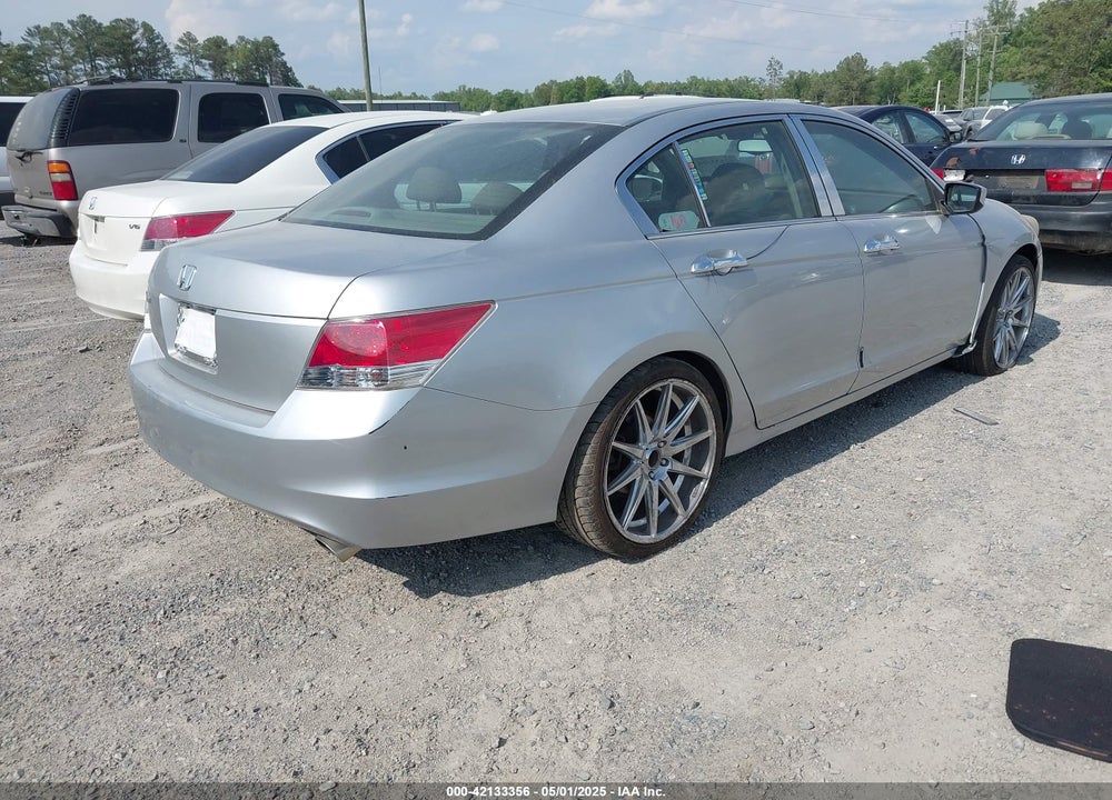 2010 HONDA ACCORD VIN: 1HGCP2F72AA026069