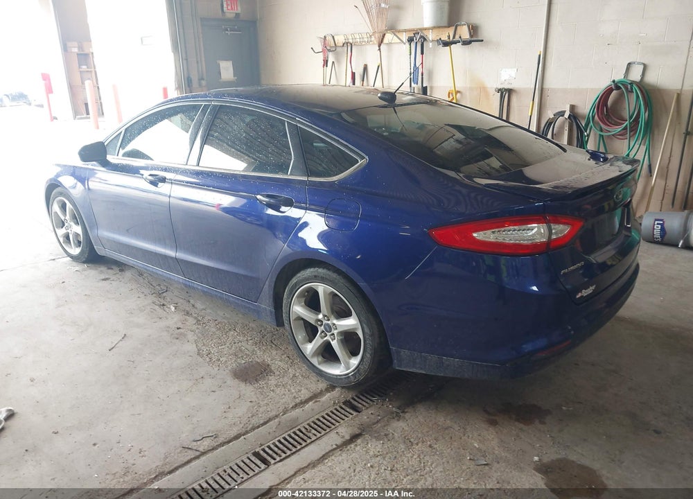 2015 FORD FUSION VIN: 1FA6P0H70F5105808