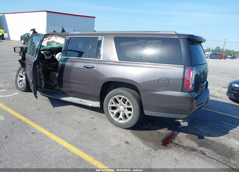 2015 GMC YUKON XL 1500 SLT VIN: 1GKS1HKC9FR145011