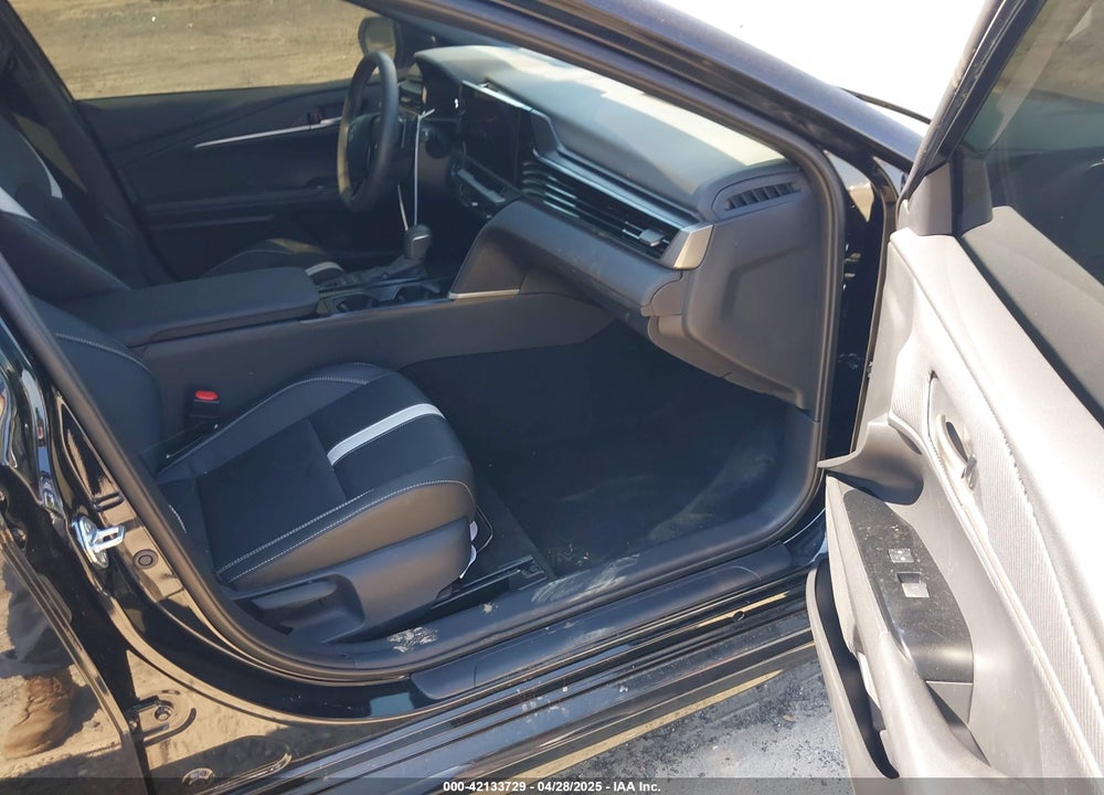 2025 TOYOTA CAMRY VIN: 4T1DAACK8SU509391