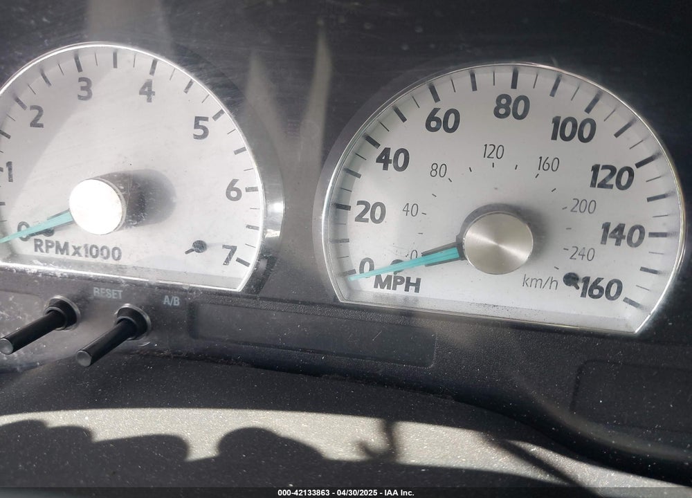 2003 FORD THUNDERBIRD VIN: 1FAHP60A33Y110451