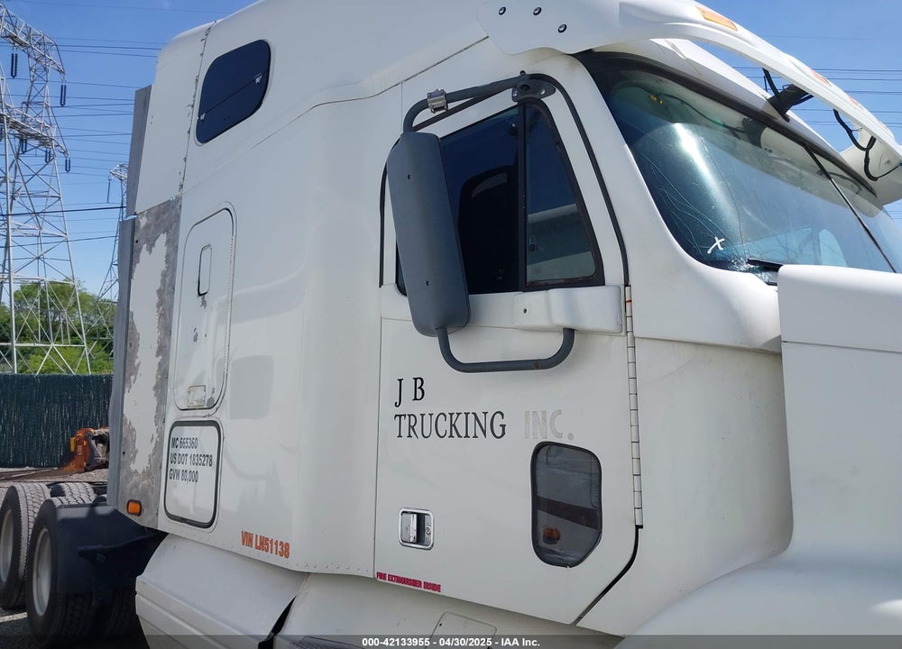2005 FREIGHTLINER CONVENTIONAL ST120 VIN: 1FUJBBCK15LN51138