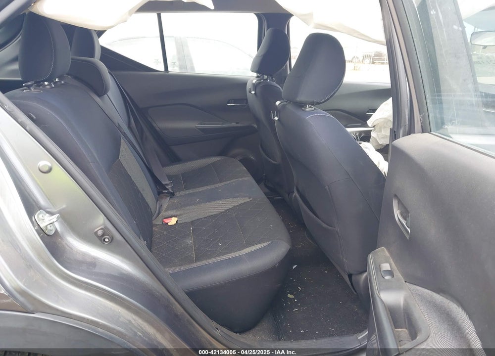2018 NISSAN KICKS SV VIN: 3N1CP5CU2JL544768