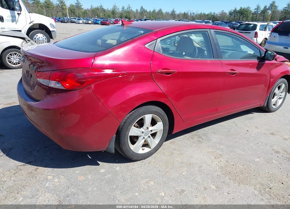 2013 HYUNDAI ELANTRA GLS VIN: KMHDH4AE5DU805207