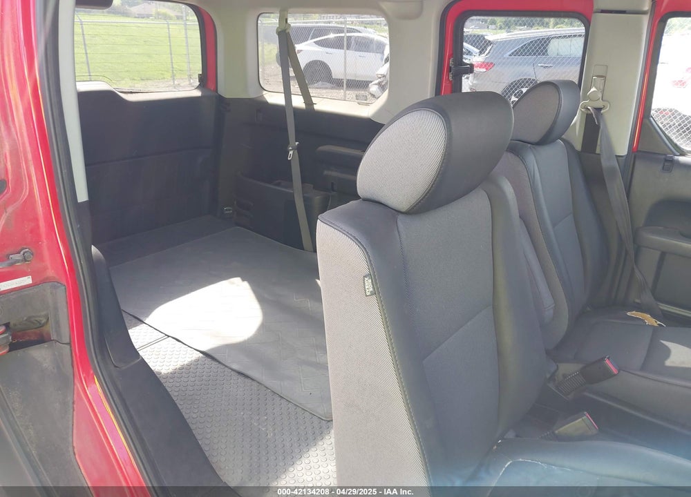 2005 HONDA ELEMENT VIN: 5J6YH28645L034135