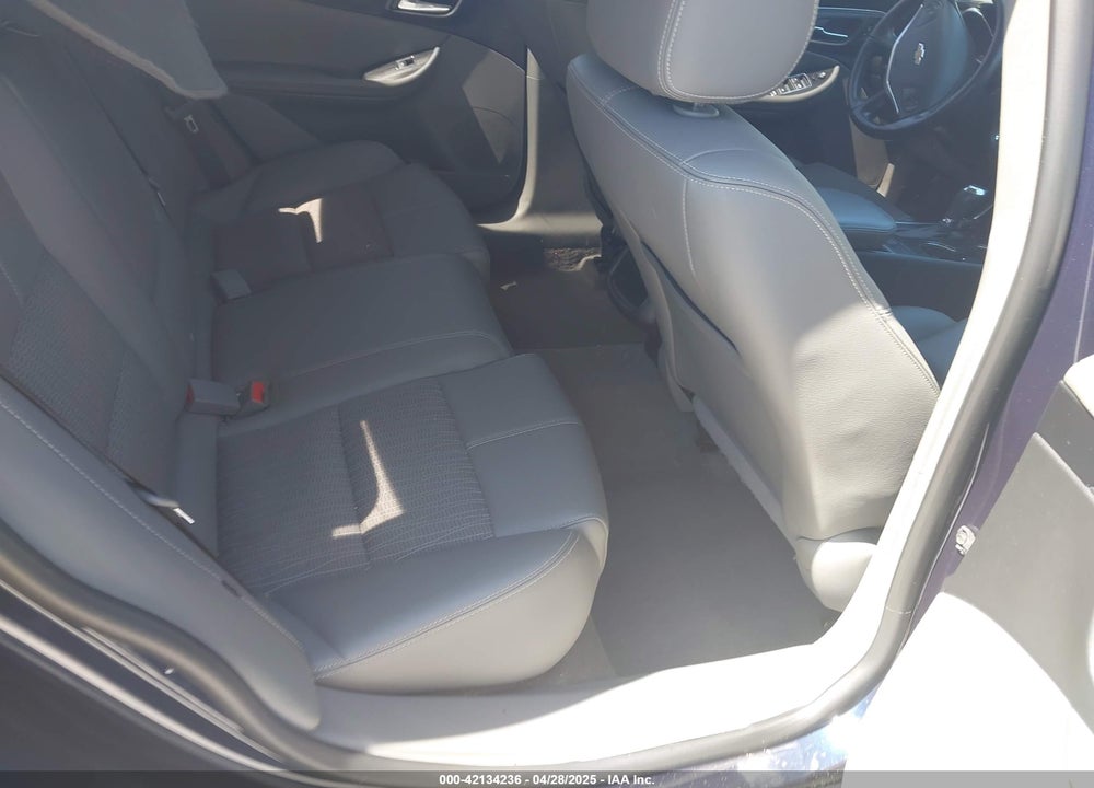 2018 CHEVROLET IMPALA VIN: 2G1105S30J9143149