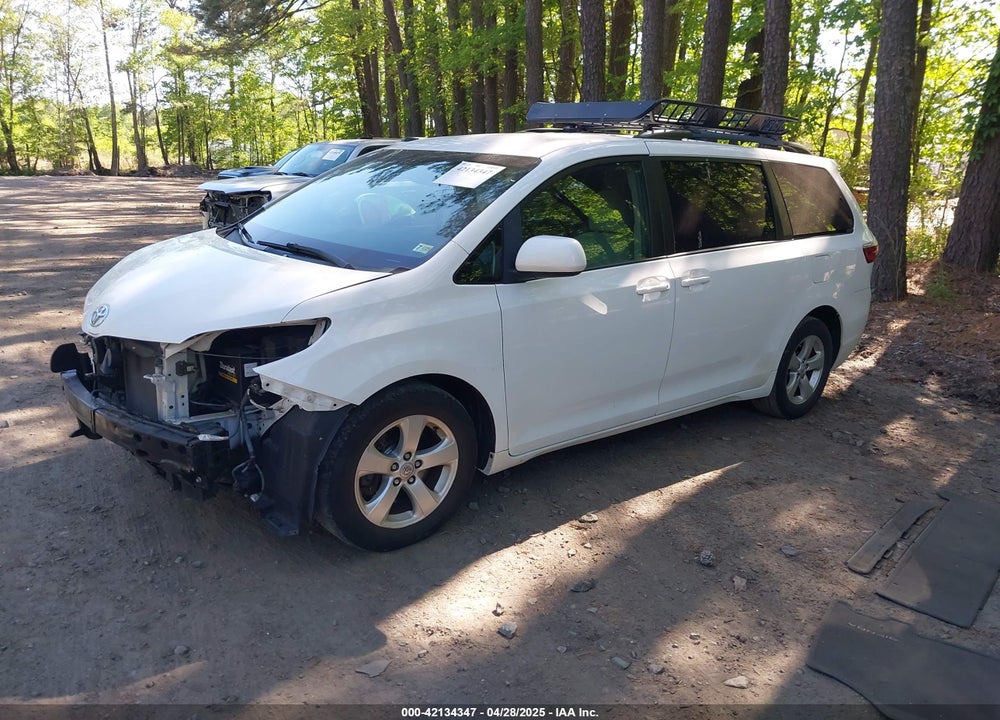 2016 TOYOTA SIENNA LE 8 PASSENGER VIN: 5TDKK3DC4GS690593
