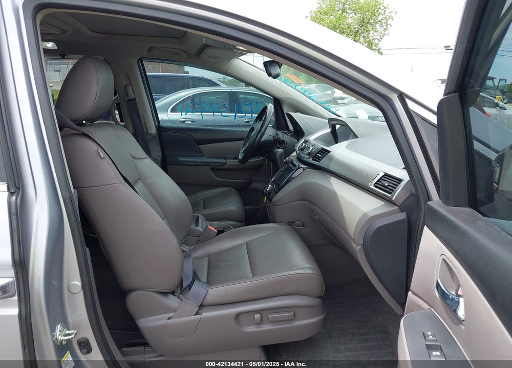 2016 HONDA ODYSSEY VIN: 5FNRL5H60GB161268