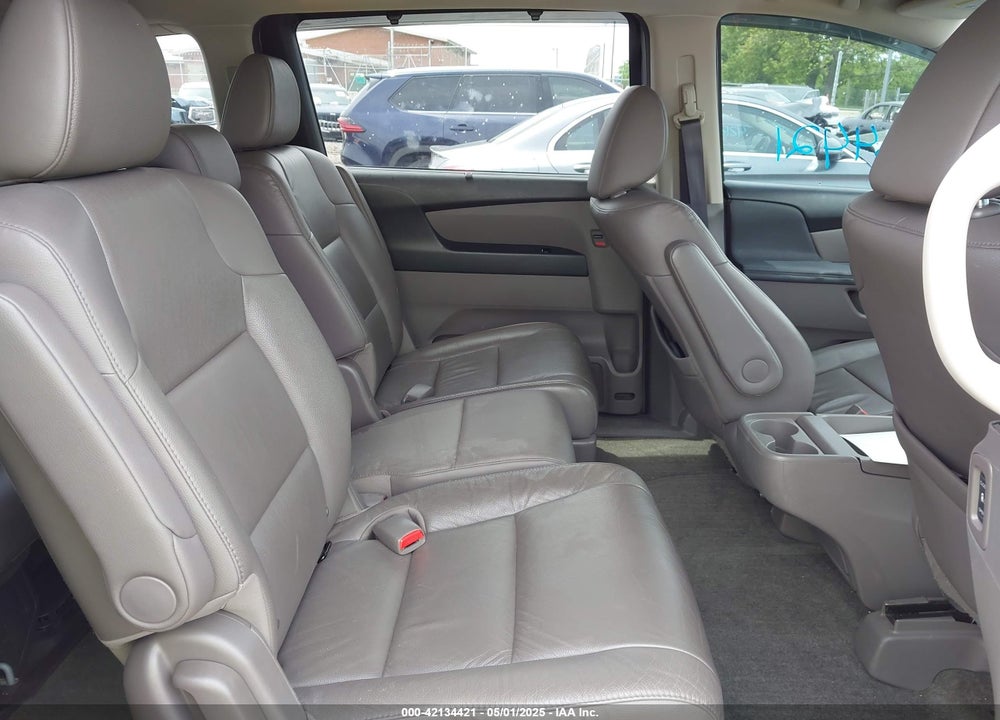 2016 HONDA ODYSSEY VIN: 5FNRL5H60GB161268