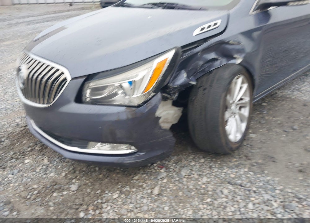 2015 BUICK LACROSSE VIN: 1G4GB5G30FF272720