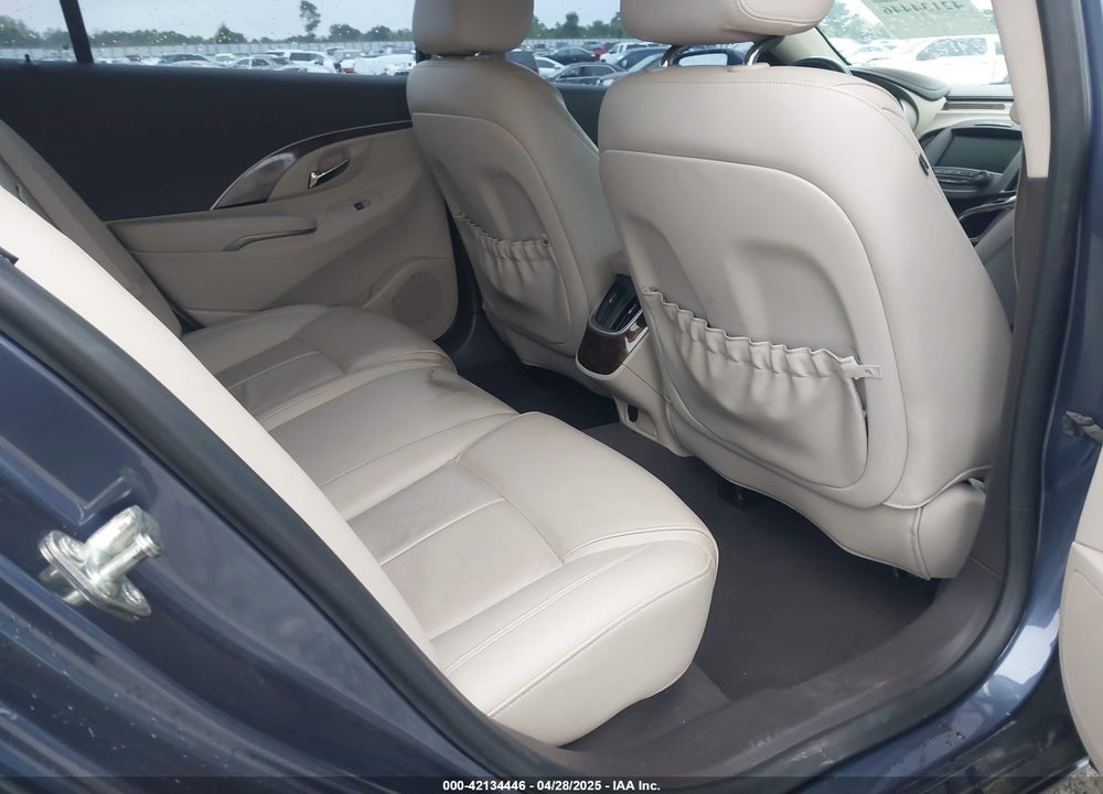 2015 BUICK LACROSSE VIN: 1G4GB5G30FF272720