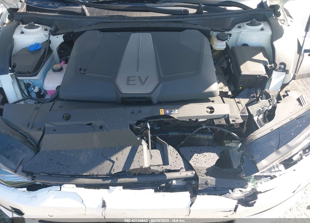 2024 KIA EV6 GT LINE VIN: KNDC44LA8R5219799