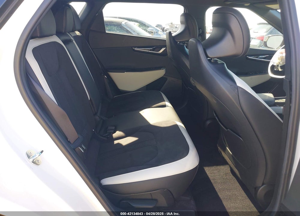 2024 KIA EV6 GT LINE VIN: KNDC44LA8R5219799