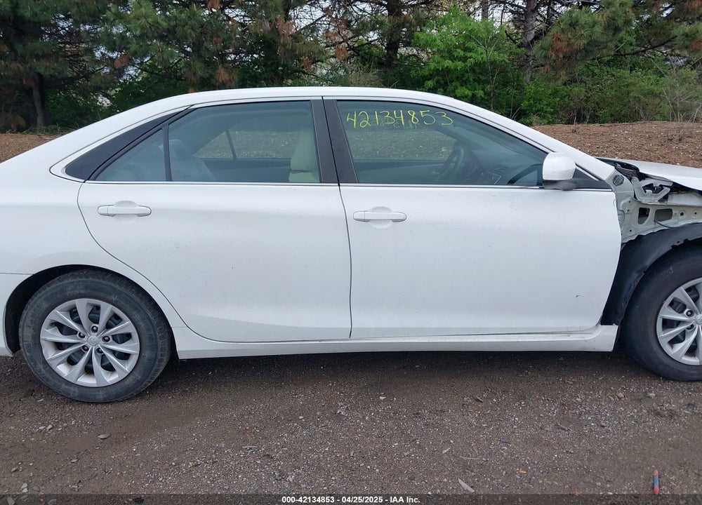 2016 TOYOTA CAMRY VIN: 4T4BF1FK1GR546137