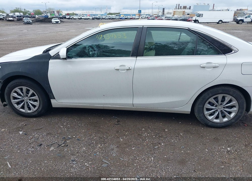 2016 TOYOTA CAMRY VIN: 4T4BF1FK1GR546137