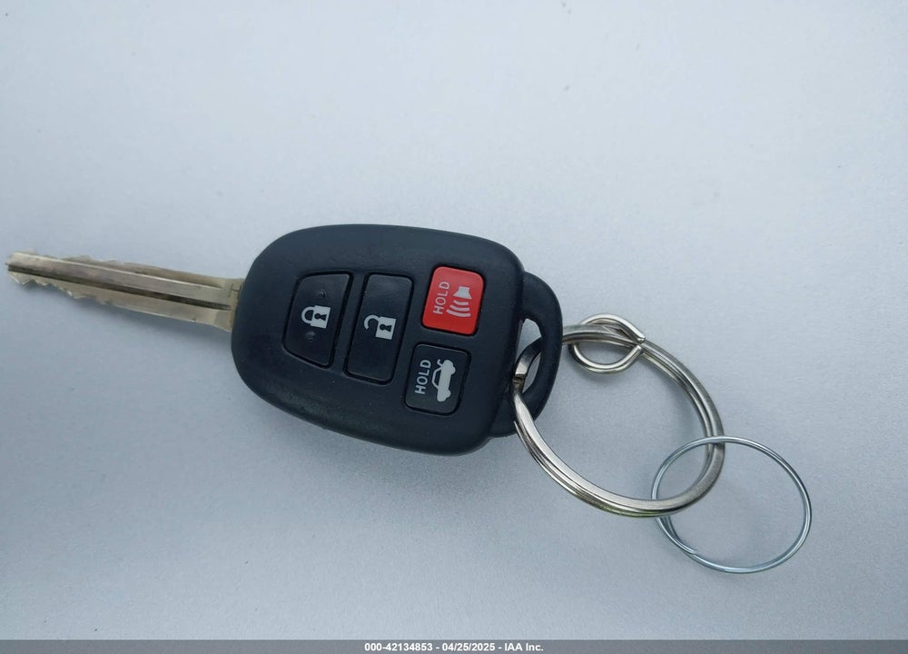 2016 TOYOTA CAMRY VIN: 4T4BF1FK1GR546137