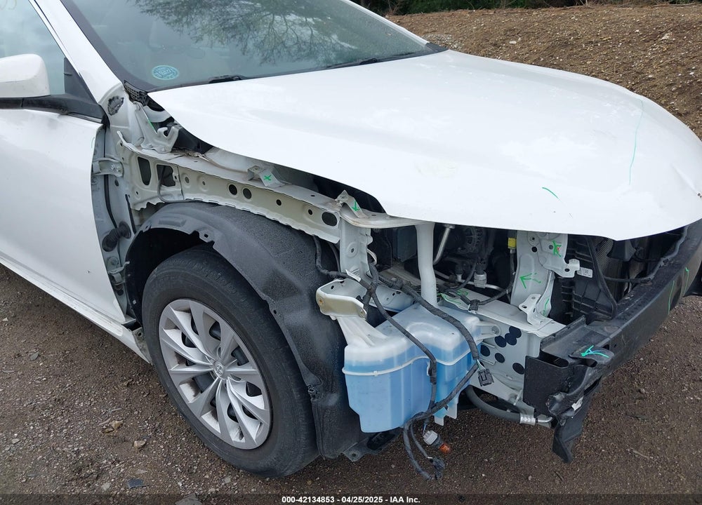 2016 TOYOTA CAMRY VIN: 4T4BF1FK1GR546137