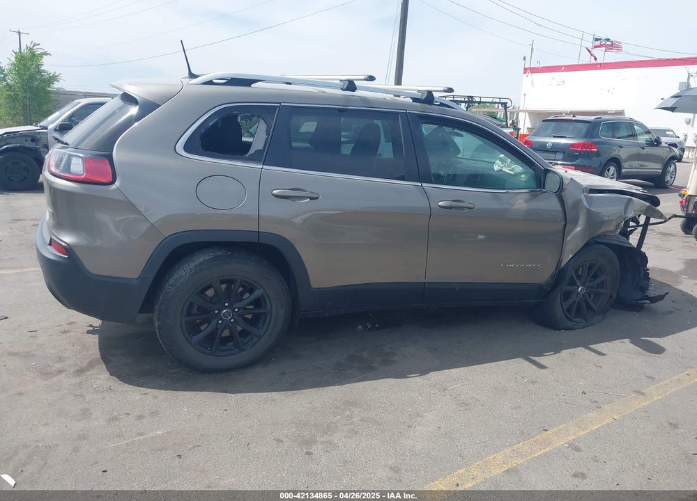 2019 JEEP CHEROKEE VIN: 1C4PJMCX3KD103498