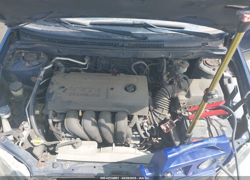 2005 TOYOTA COROLLA LE VIN: 2T1BR32E15C337055