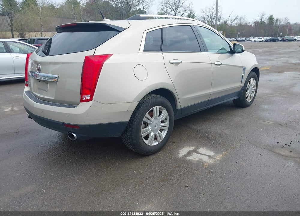 2011 CADILLAC SRX LUXURY COLLECTION VIN: 3GYFNAEY4BS663447