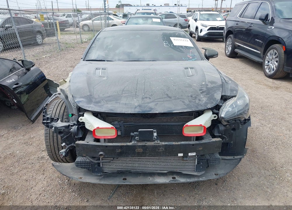 2018 KIA STINGER GT2 VIN: KNAE55LC2J6023690
