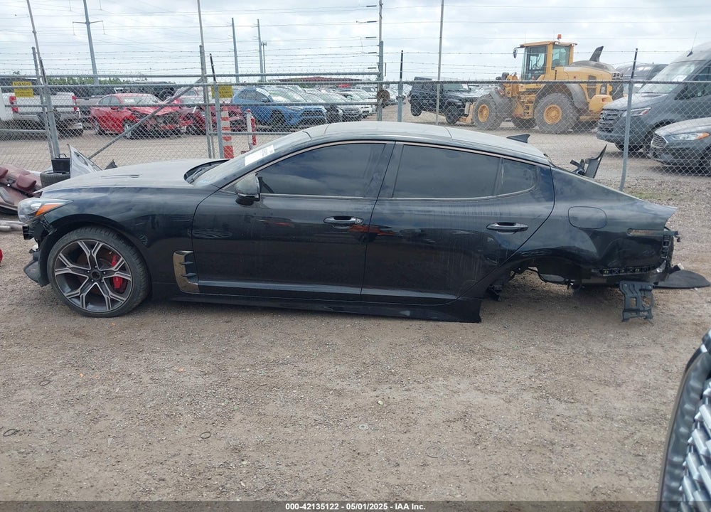2018 KIA STINGER GT2 VIN: KNAE55LC2J6023690