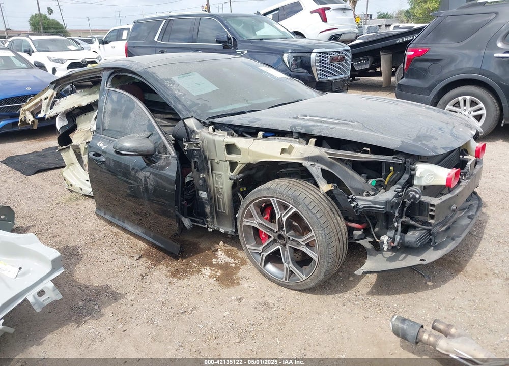 2018 KIA STINGER GT2 VIN: KNAE55LC2J6023690